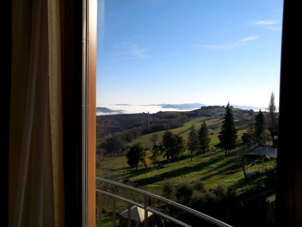 Albergo Diffuso - Il Poggetto Tra Urbino & San Marino Buitenkant foto