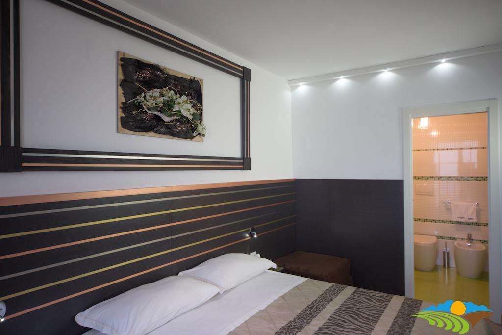 Albergo Diffuso - Il Poggetto Tra Urbino & San Marino Kamer foto
