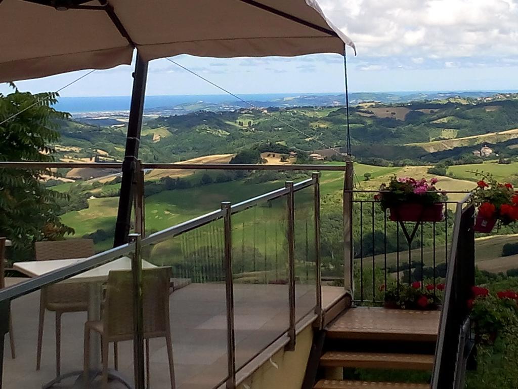 Albergo Diffuso - Il Poggetto Tra Urbino & San Marino Buitenkant foto