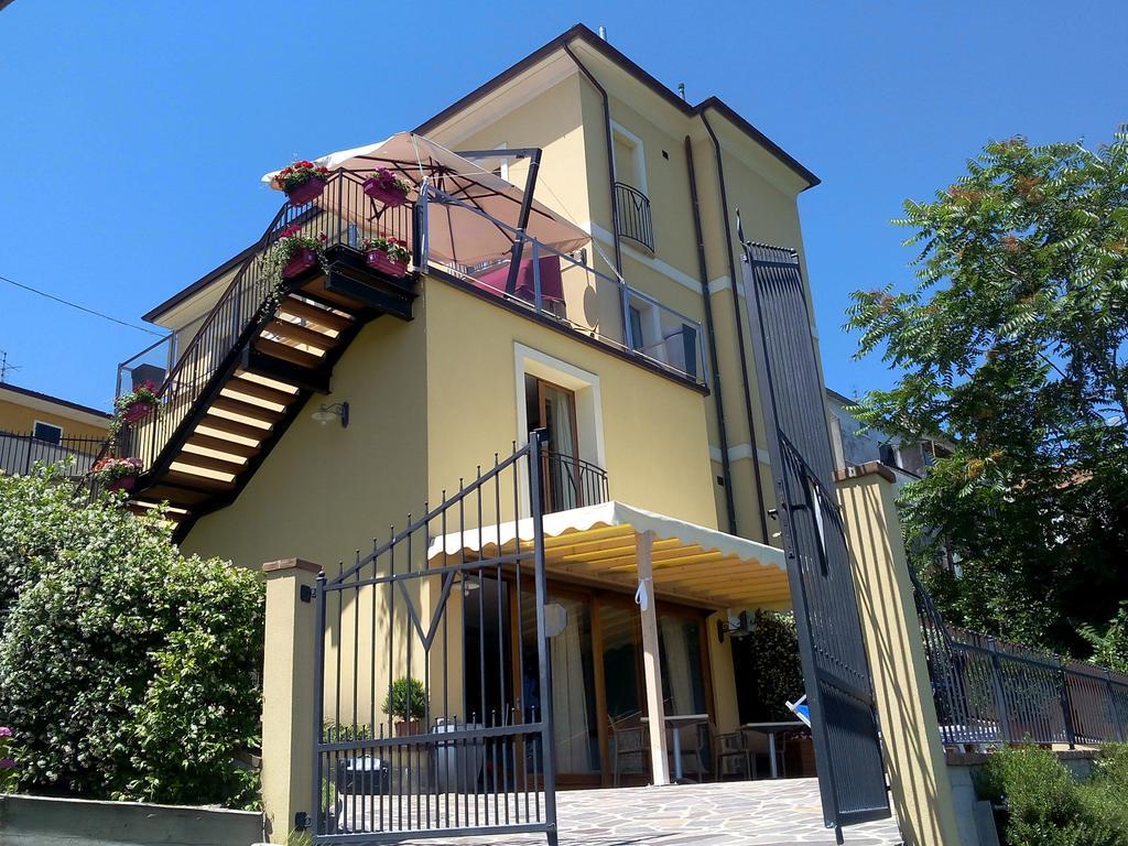 Albergo Diffuso - Il Poggetto Tra Urbino & San Marino Buitenkant foto